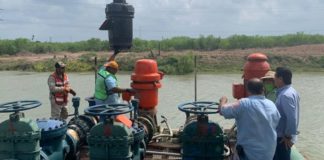 PERSONAL DE COMAPA INSTALÓ YA LA NUEVA BOMBA Y ES CUESTIÓN DE 2 HORAS PARA PRESURIZAR LA RED