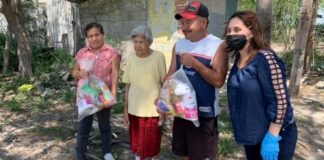 ENTREGA DESPENSAS A FAMILIAS VULNERABLES POR EL COVID-19