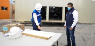 Supervisa Gobernador construcción de hospitales móviles