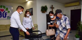 APOYA DIF REYNOSA CON SILLAS DE RUEDAS