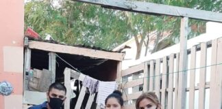 DIPUTADA ROXANA GÔMEZ,LLEVA COMESTIBLES A LA COLONIA INFONAVIT SATÉLITE