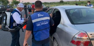 Refuerza Gobernador Francisco García Cabeza de Vaca las jornadas de desinfección vehicular en Reynosa contra el COVID-19