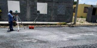 Pavimenta Municipio calle de Riberas del Bosque