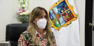 Rinde Cabildo homenaje a Regidora María Elena Blanco