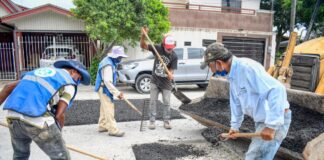 Siguen los trabajos de bacheo por las principales arterias de la ciudad