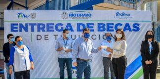 Gobierno de Río Bravo,inició hoy con la entrega de becas de titulación.