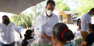 Entregan DIF y Municipio apoyo alimentario a familias