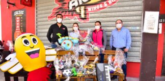 DIF Reynosa agradece la donación de juguetes a Atomix Wings & Rings