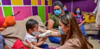DIF Reynosa visitó a los menores de la Fundación Iluminando Corazones
