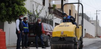 Con reposición de asfalto, concluye la COMAPA reparación de caído