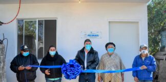 Carlos Ulivarri, sigue con la entrega de cuartos dormitorio a familias de la Colonia Victoria Cardenista