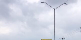 Ordena Tránsito Municipal tráfico en horas de mayor circulación