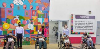 DIF Reynosa entregó sillas de ruedas