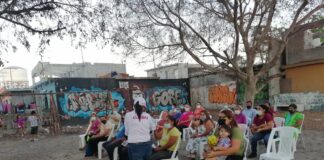 Visita Claudia Hernández a trabajadores de Maquiladora en el Parque Industrial Reynosa