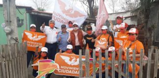 En extensa caminata y visitando casa por casa, son bien recibidos los candidatos de Movimiento Ciudadano