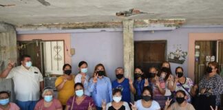 Reciben con gran euforia, habitantes de colonias a Candidata a Diputada por el Distrito 08 Roxana Gòmez