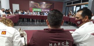 Se reúne Marco Gallegos con líderes del magisterio