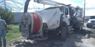 Mejora Gobierno Municipal funcionamiento de drenaje sanitario