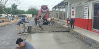 Regocijo en la Fidel Velázquez por pavimentación de la calle Azucenas