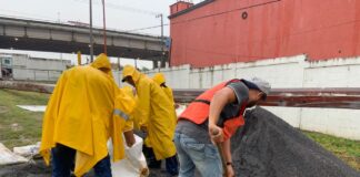 Sistema DIF Reynosa, tiene disponible costales de arena para las familias que lo requieran.