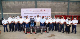 Entrega Alcalde Carlos Peña Ortiz nuevo equipamiento a Protección Civil