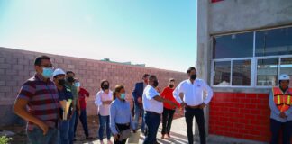 Recorre el Alcalde Carlos Peña Ortiz, instalaciones de la escuela de nueva creación en colonia Villa Florida.