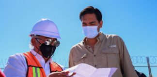 Continúa Carlos Peña Ortiz recorrido de supervisión de obras en la ciudad.