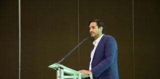 Asiste Presidente Municipal Carlos Peña Ortiz, a la toma de protesta de la asociación de agentes aduanales