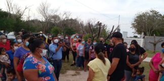 LLEVAN ALCALDE Y PRESIDENTA DEL DIF APOYOS ALIMENTARIOS A ZONA RURAL