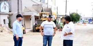 AVANZA PAVIMENTACIÓN HIDRÁULICA EN CALLE 5 DE MAYO