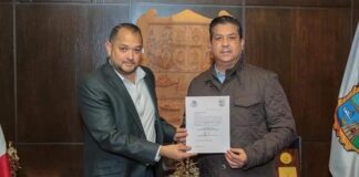 DESIGNA GOBERNADOR NUEVOS TITULARES EN EDUCACIÓN Y EN DIRECCIÓN DEL COBAT.