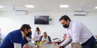 Celebran llegada de Reyes Magos en Complejo Asistencial del DIF Reynosa