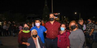 Apaga Carlos Peña Ortiz Pino Navideño para concluir fiestas en Reynosa