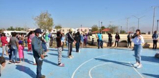 Ayuntamiento beneficia a familias del fraccionamiento Pirámides