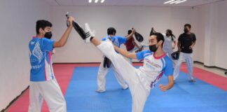 Imparte Gobierno Municipal clases de Taekwondo