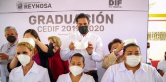 Entrega CEDIF de Reynosa nuevos enfermeras y enfermeros.