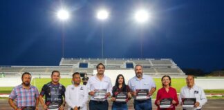 Felicita Carlos Peña Ortiz a Guerreros FC Reynosa por su triunfo en la cancha