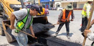 REFUERZA GOBIERNO DE RÍO BRAVO BACHEO TRAS COPIOSAS LLUVIAS