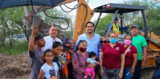 Constató Carlos Peña Ortiz proceso de reparación en fuga de agua potable