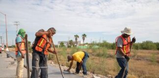 ARRANCA MUNICIPIO CONSTRUCCIÓN DE ACERAS EN BRECHA 112; TRANSEÚNTES TENDRÁN SEGURIDAD AL CAMINAR