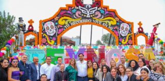 Asistieron más de 1,500 personas a inauguración de Monumental Altar de Muertos