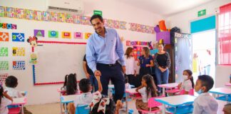 Entrega Alcalde Carlos Peña Ortiz mobiliario para niños de CAIC