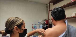 ACCIONES DE VACUNACIÓN CONTRA INFLUENZA, VIENE REALIZANDO MUNICIPIO DE RÍO BRAVO.