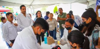 Aplican universitarios reynosenses cuidados bien perros a mascotas