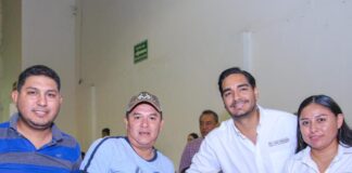 ALCALDE CARLOS PEÑA ORTIZ, INVITA A EGRESADOS DE UNIVERIDAD A PASAR POR SU BECA